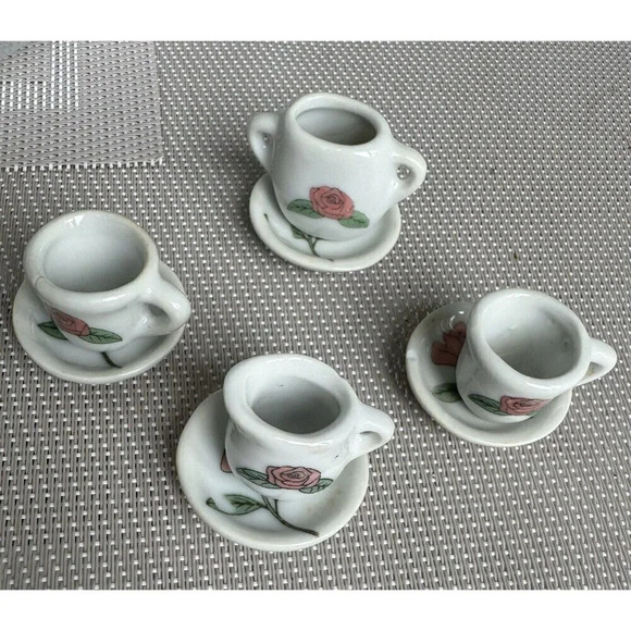 Vintage Child Porcelain Tea set 8 Pieces Roses Miniature Partial Set Dollhouse - Picture 3 of 3